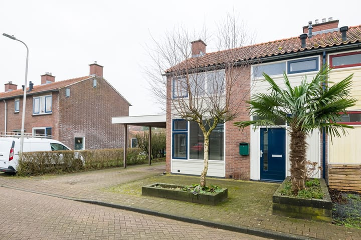 Foto 9 van Meidoornstraat 8