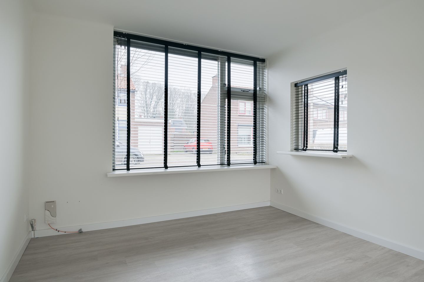 Photo 14 of Meidoornstraat 8