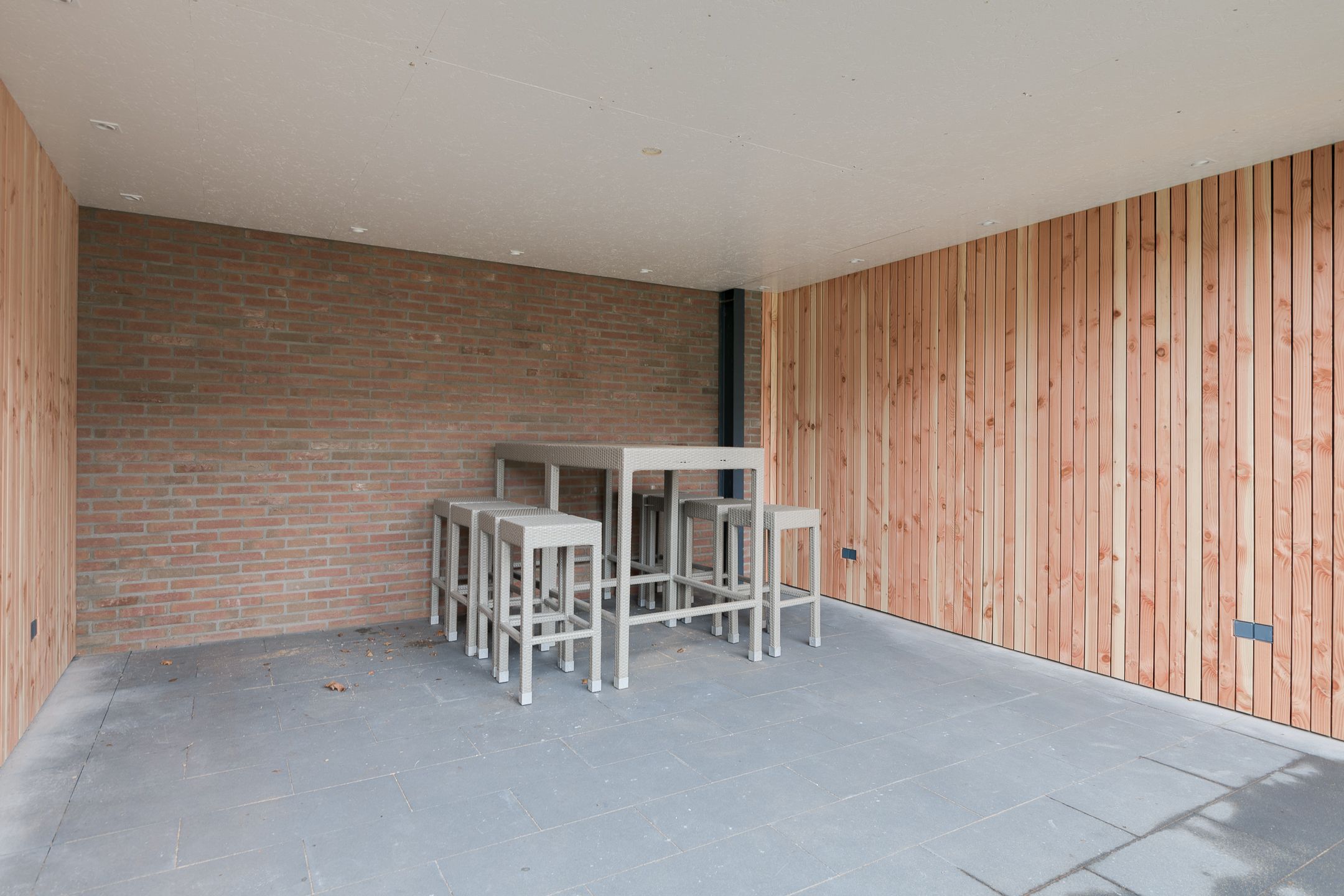 Photo 39 of Meidoornstraat 8