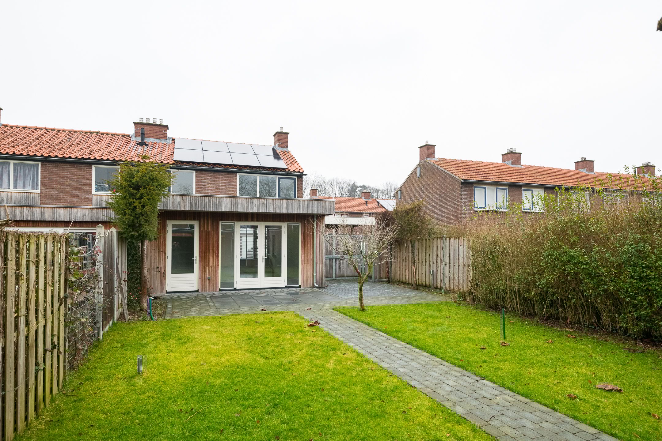 Photo 42 of Meidoornstraat 8