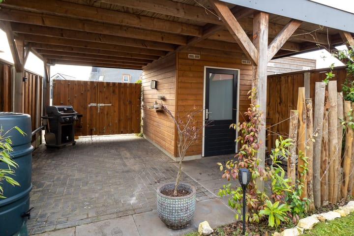 Foto 33 van Rozenbottel 3