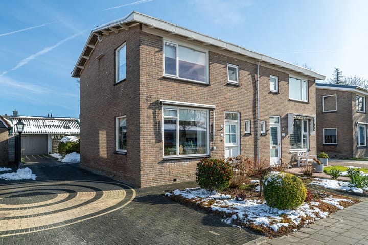 Foto 1 van van Scheltingalaan 43