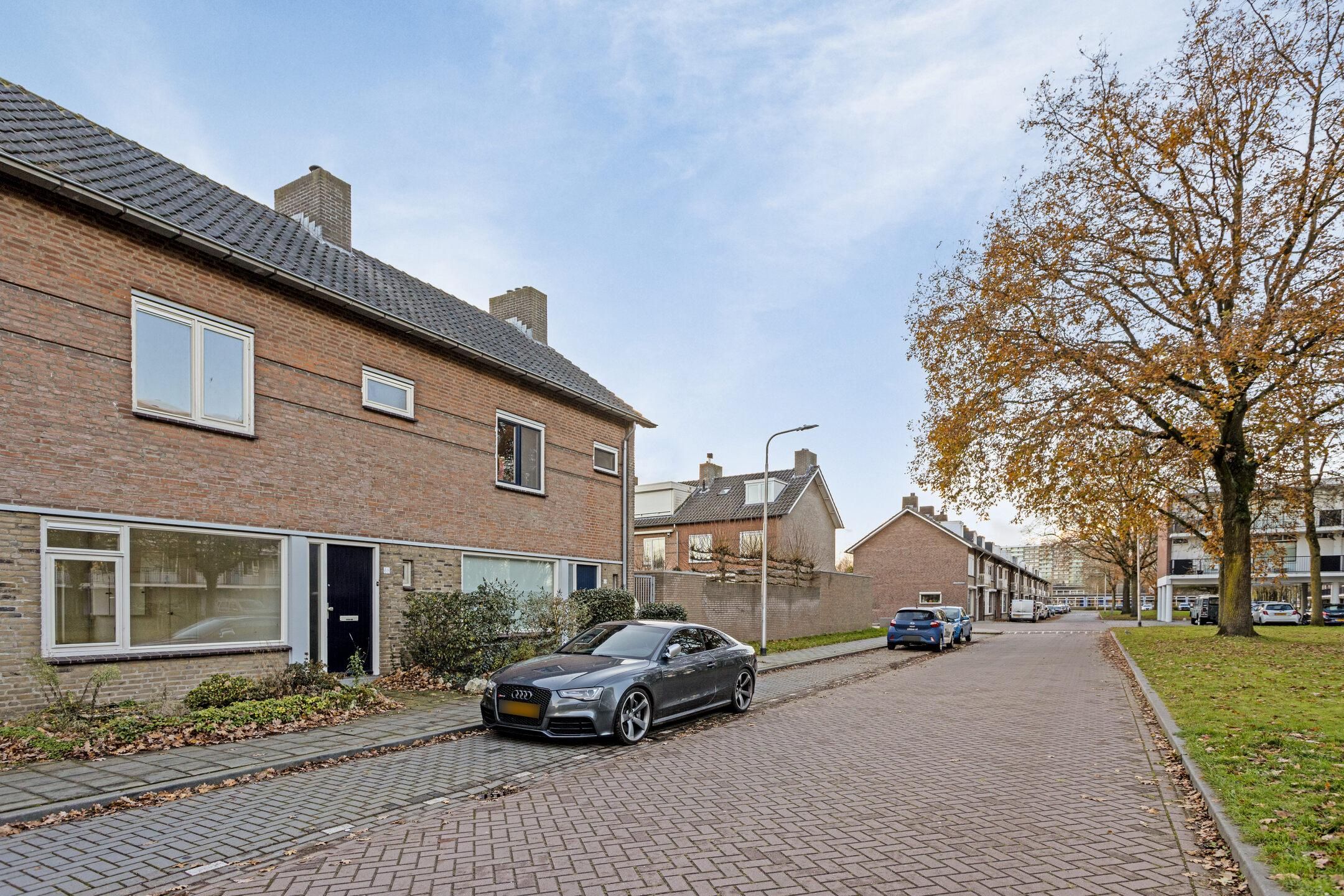 Foto 30 van Predikherenlaan 88