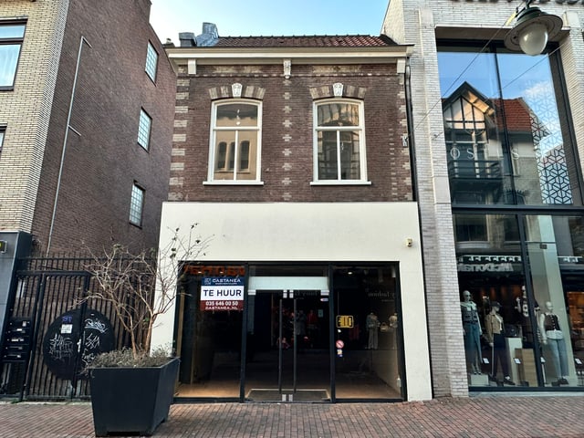 Kerkstraat 13