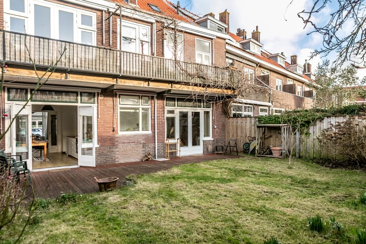 Photo 2 of Van Nesstraat 83-ZW