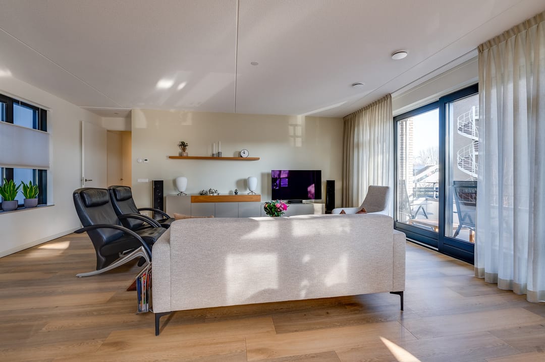 Foto 11 van Dorpsdijk 115-H