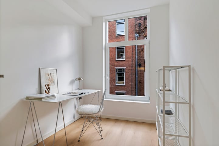 Photo 21 of Utrechtsedwarsstraat 17-C