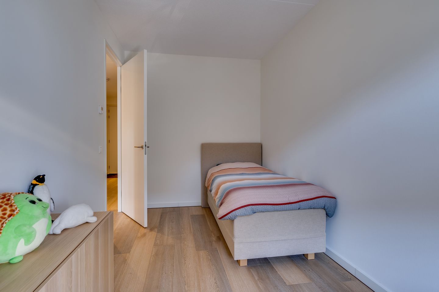 Foto 25 van Dorpsdijk 115-H