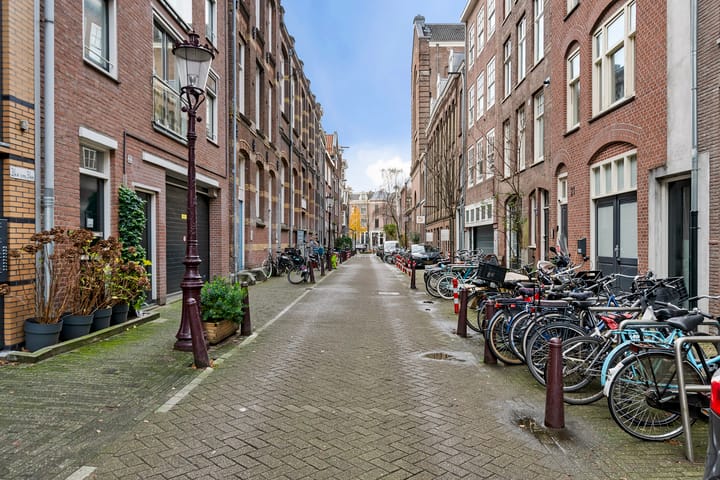 Photo 25 of Utrechtsedwarsstraat 17-C