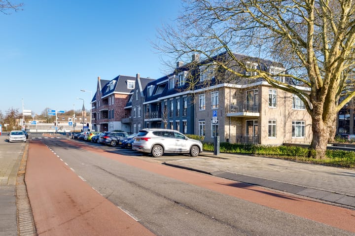 Foto 38 van Dorpsdijk 115-H