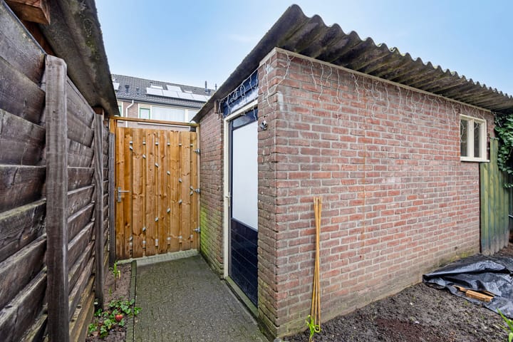 Foto 31 van Esdoornstraat 20