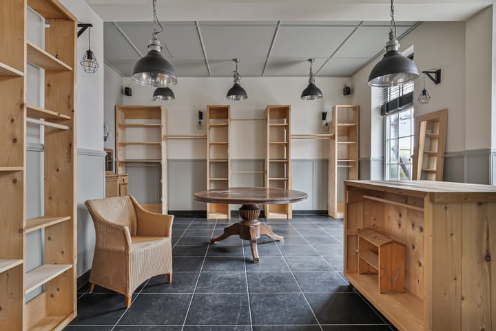 Photo 12 of Voorstraat 41