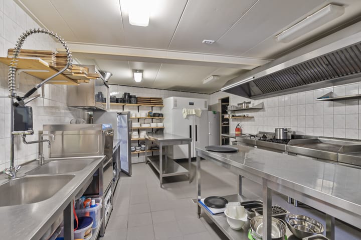 Photo 13 of Voorstraat 41