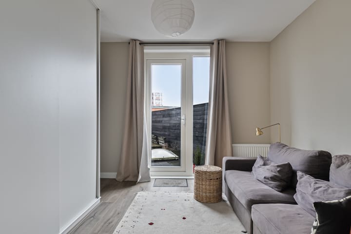 Photo 29 of Voorstraat 41