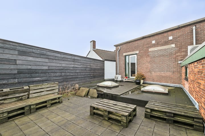 Photo 30 of Voorstraat 41