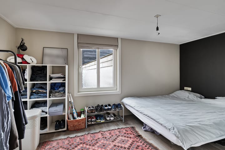 Photo 36 of Voorstraat 41