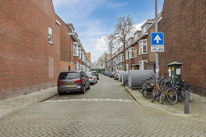 Foto 32 van Azaleastraat 18-A