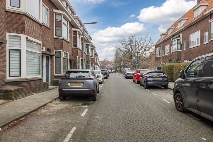 Foto 35 van Azaleastraat 18-A