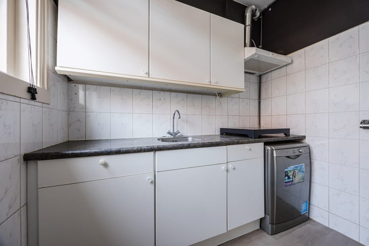 Foto 13 van Azaleastraat 18-A