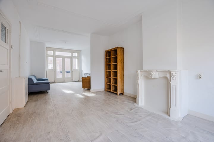 Foto 10 van Azaleastraat 18-A