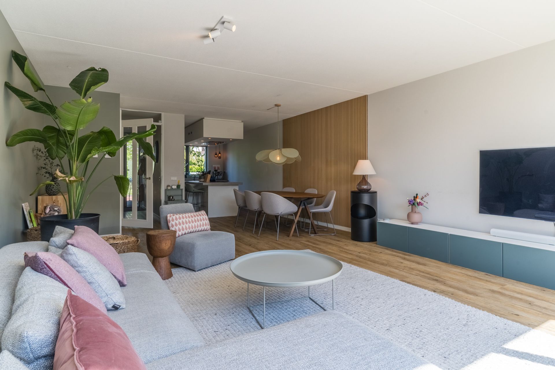 Foto 18 van Nootmuskaatweg 8