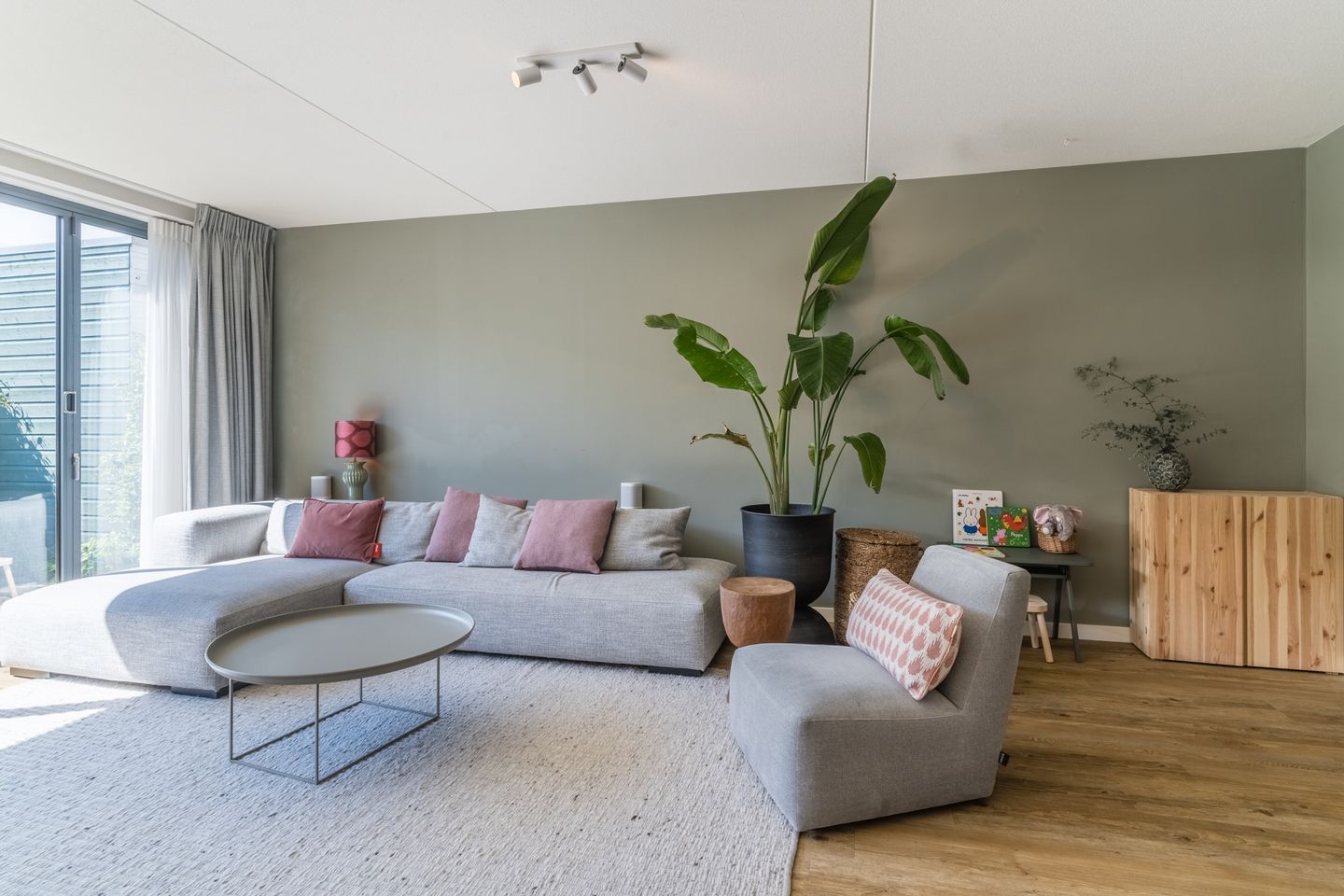 Foto 10 van Nootmuskaatweg 8