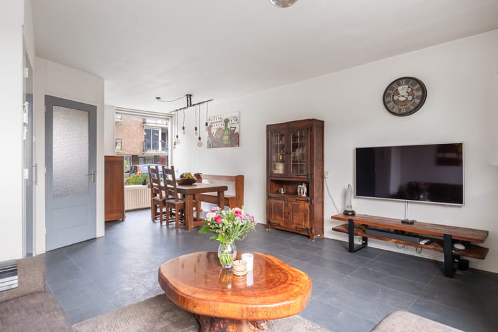 Foto 13 van Vicarielaan 15