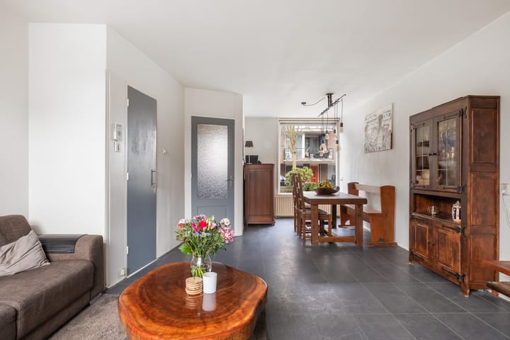 Foto 14 van Vicarielaan 15