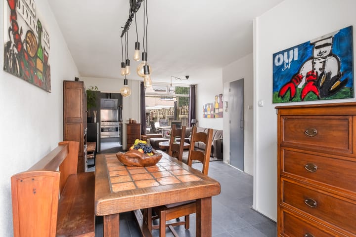 Foto 16 van Vicarielaan 15