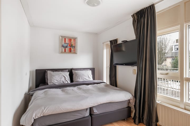 Foto 33 van Vicarielaan 15