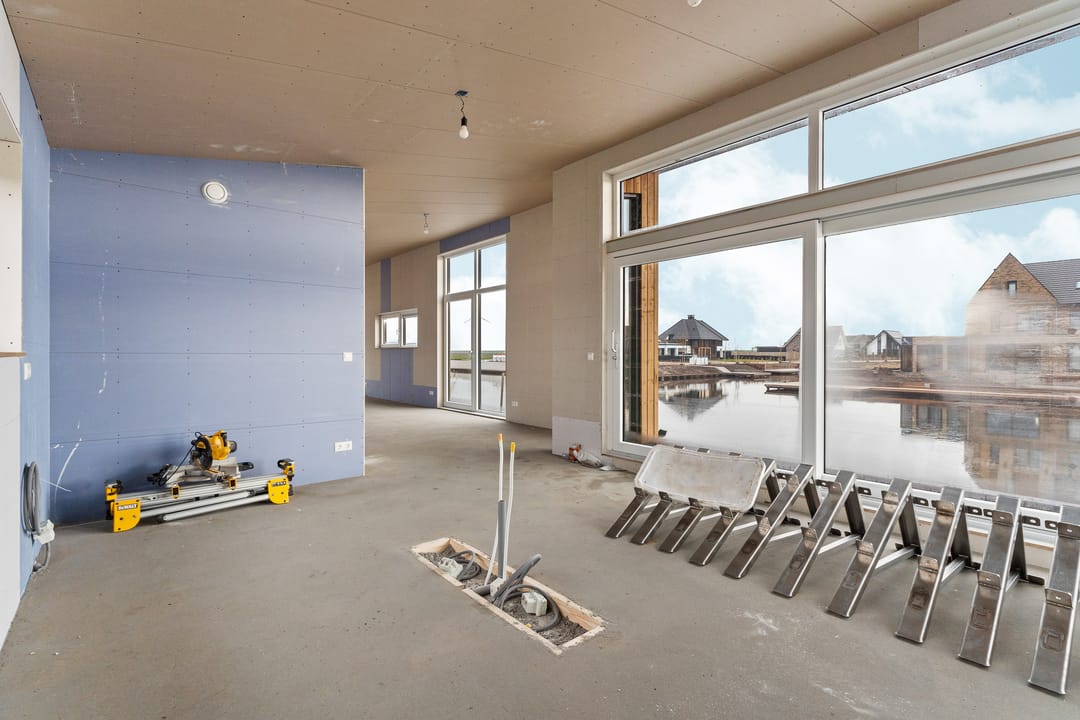 Photo 17 of Helling 52