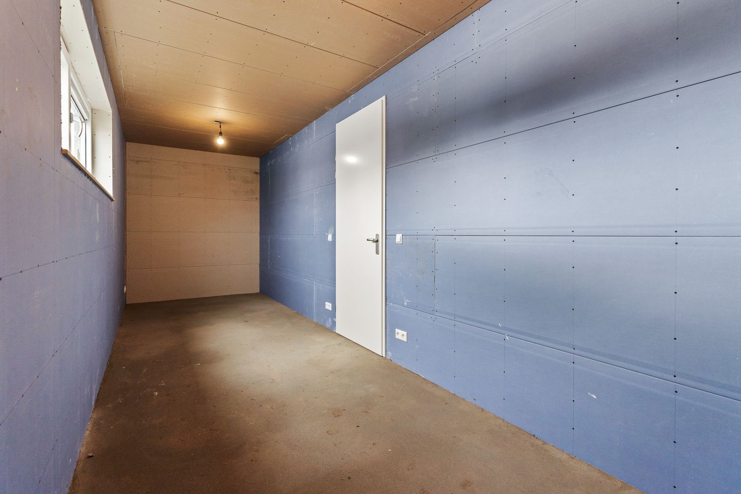 Photo 34 of Helling 52