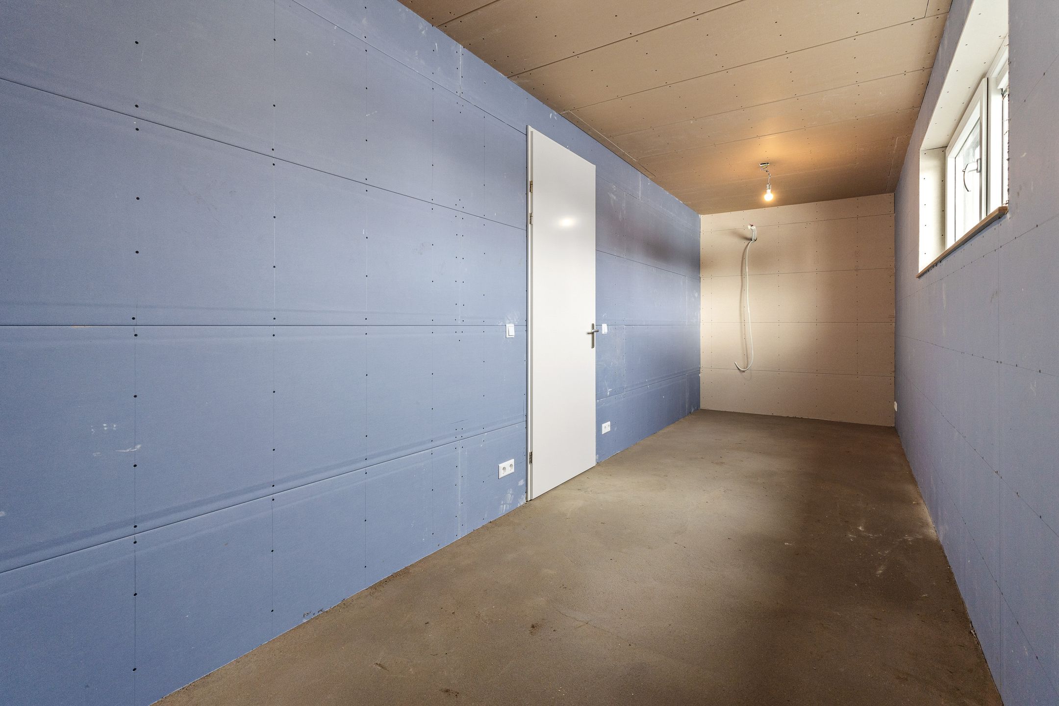 Photo 36 of Helling 52