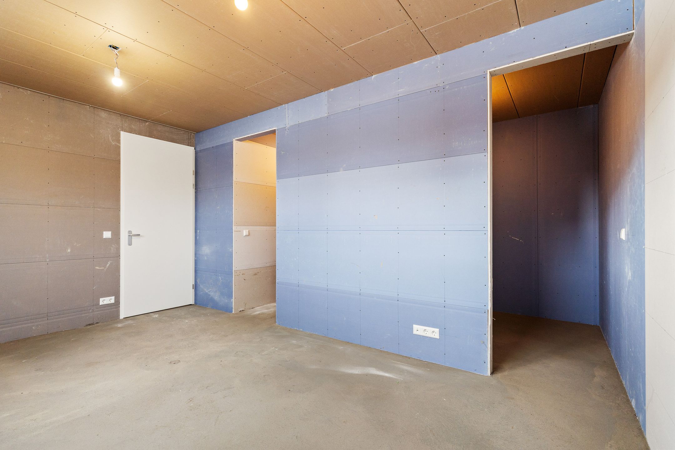 Photo 42 of Helling 52