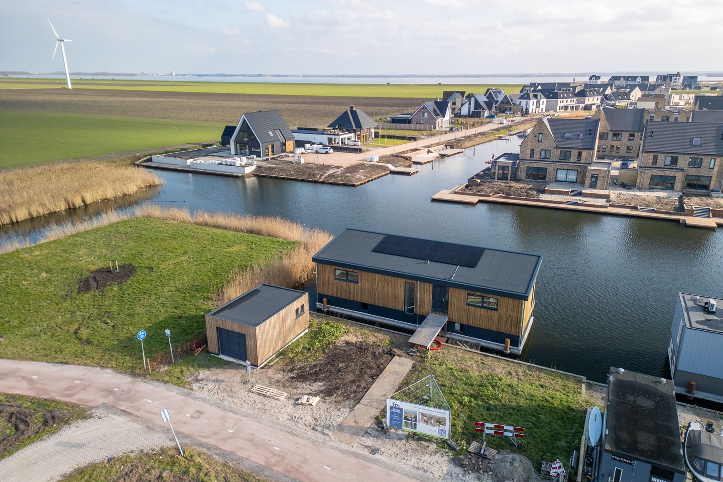 Photo 64 of Helling 52