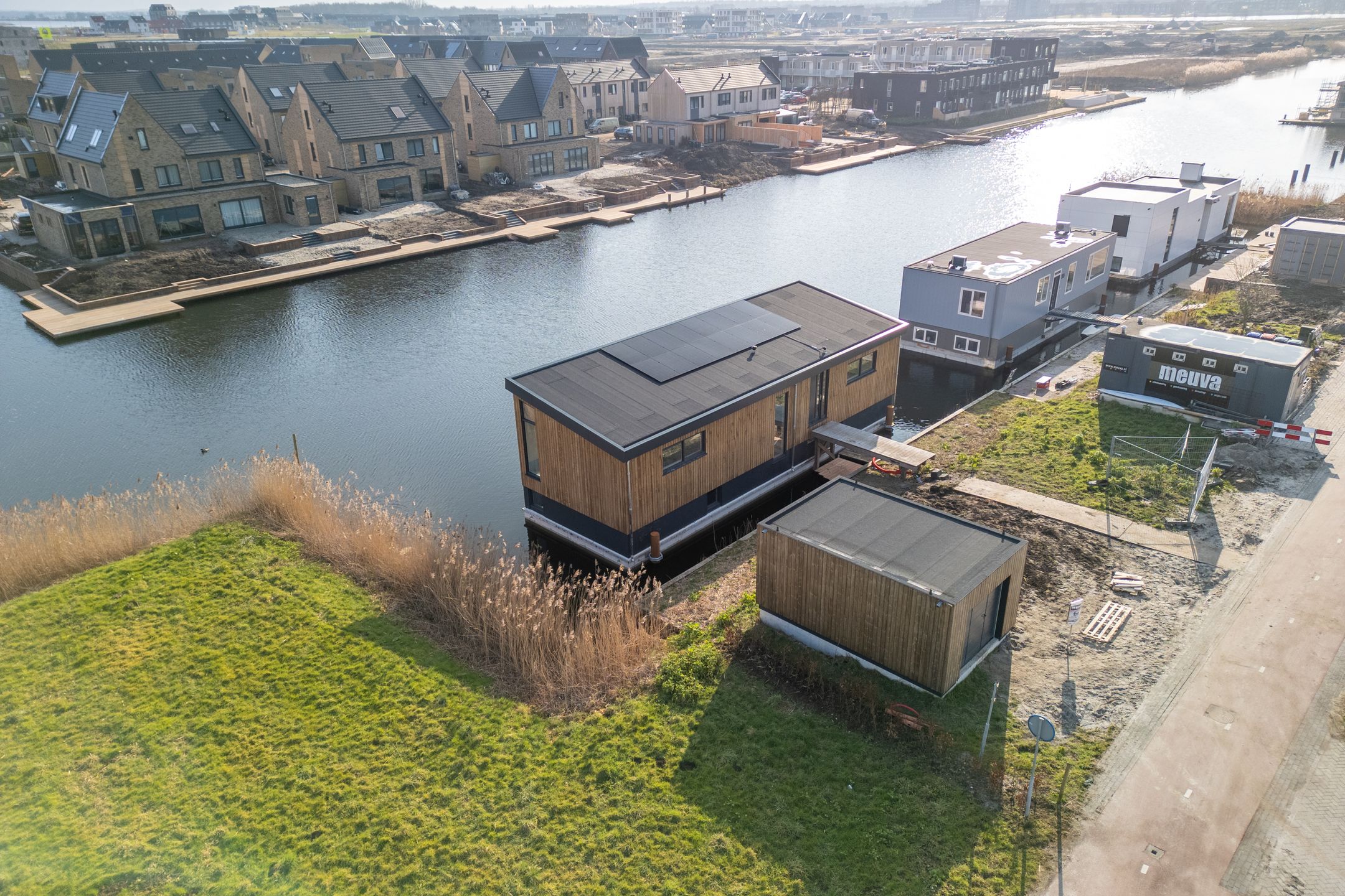 Photo 66 of Helling 52