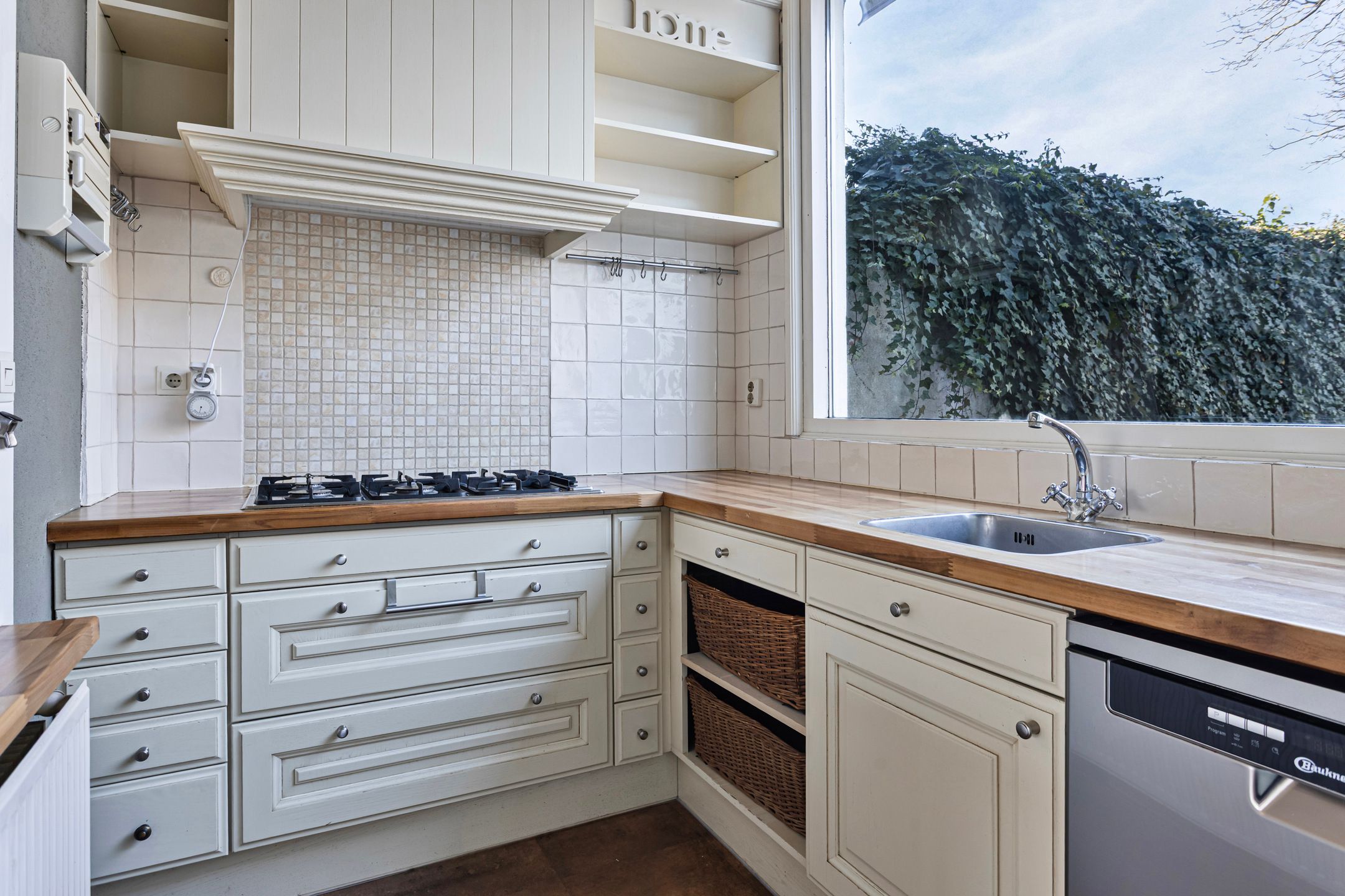 Foto 12 van Oosterhoutseweg 11