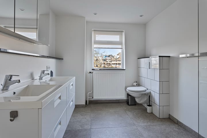 Foto 3 van Oosterhoutseweg 11