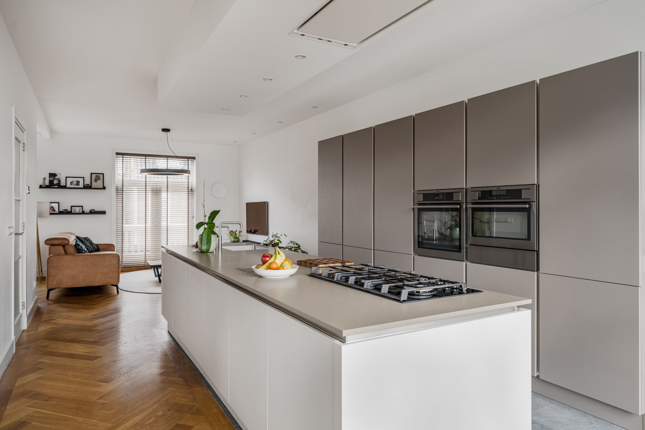 Foto 15 van Raadhuisstraat 44-A