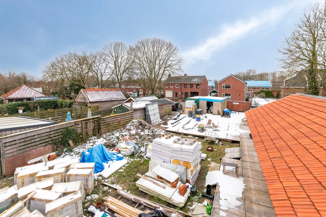 Photo 37 of Voorstraat 3