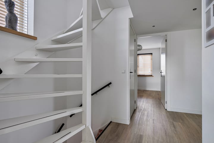 Foto 31 van Ina Boudierstraat 60