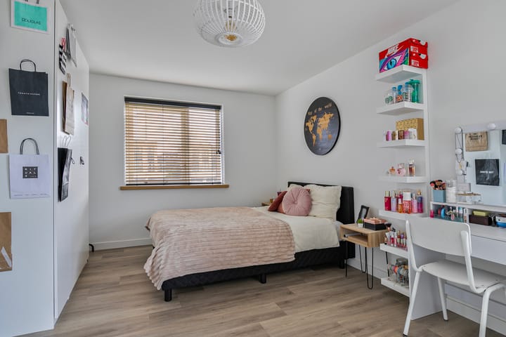 Foto 33 van Ina Boudierstraat 60