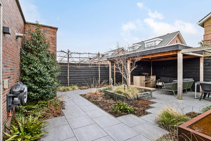 Foto 64 van Ina Boudierstraat 60