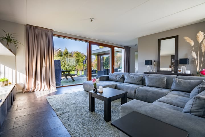 Foto 2 van Chagallweg 77