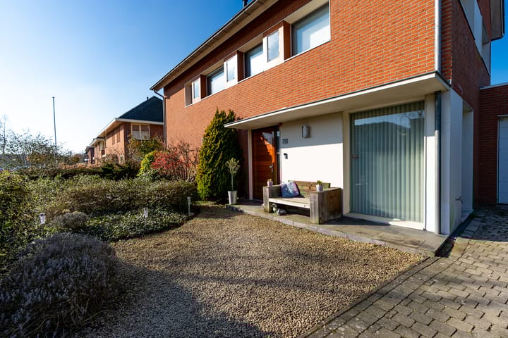 Foto 5 van Chagallweg 77