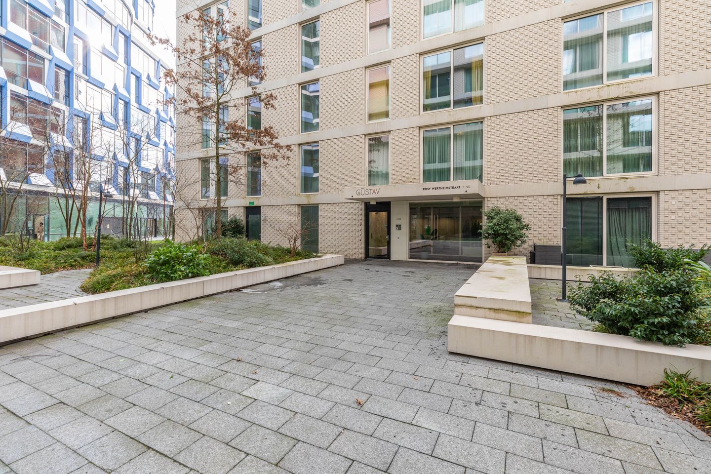 Foto 5 van Rosy Wertheimstraat 53