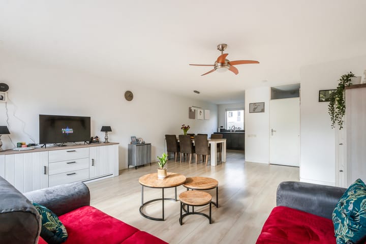 Foto 12 van Mina Krüseman-erf 296