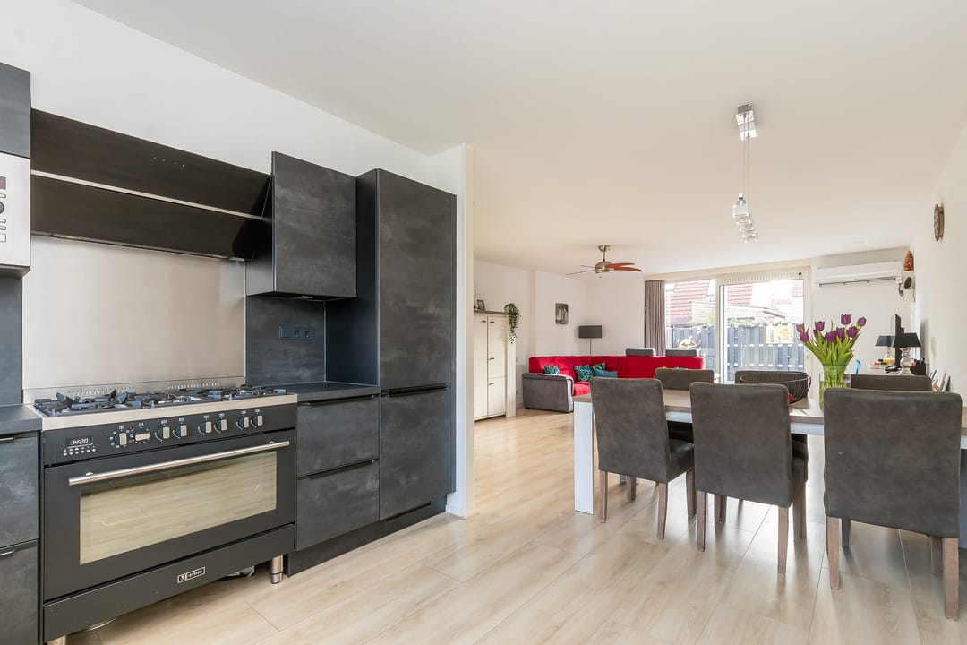 Foto 16 van Mina Krüseman-erf 296