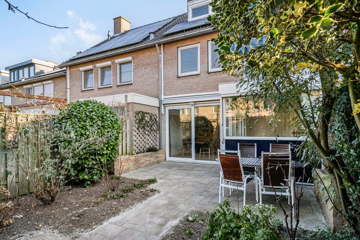 Foto 29 van Busweg 5