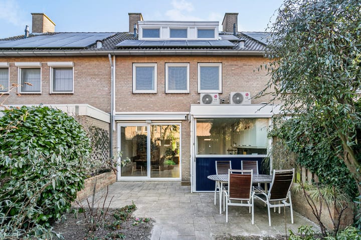 Foto 31 van Busweg 5